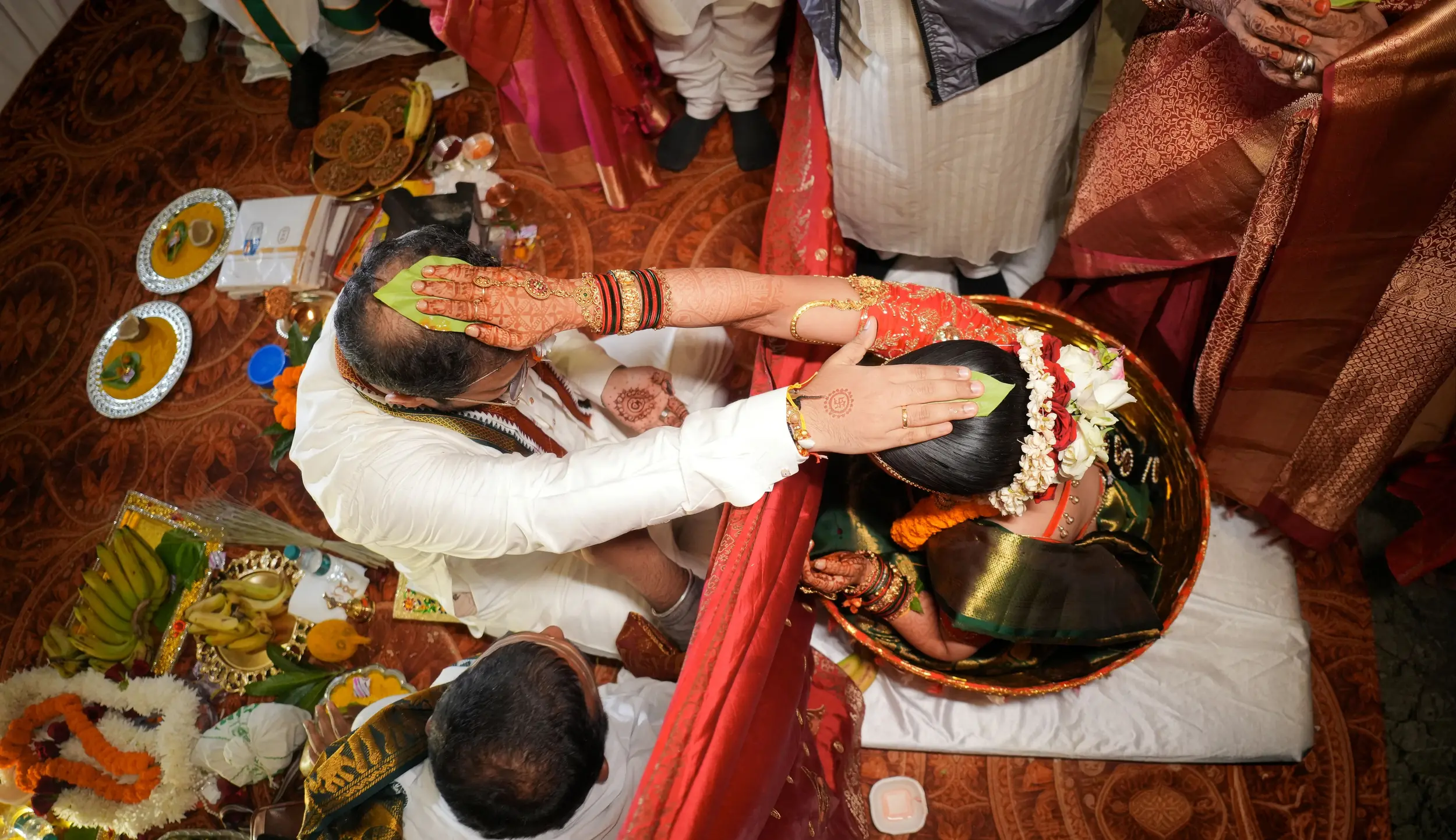 Tejaswini & Vaibhav Gallery Image 12